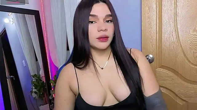 Veronica_111 লাইভ XXX চ্যাট