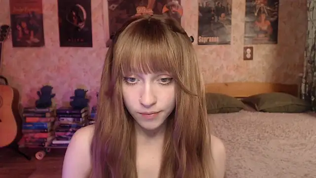 Chat XXX en directo de Friendly_Ellie