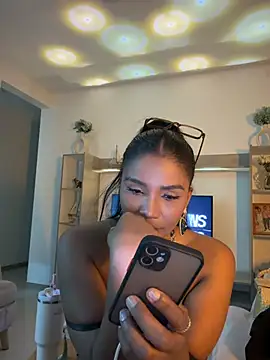 XXX chat uživo modela moonlight_j