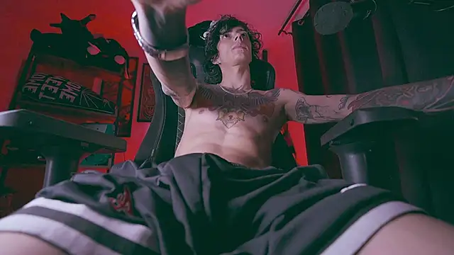 Olliver___y 现场XXX聊天