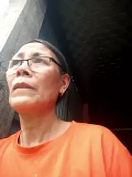 XXX chat uživo modela toyo_668