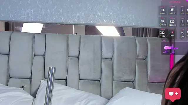 XXX chat uživo modela PaulinaLopez_