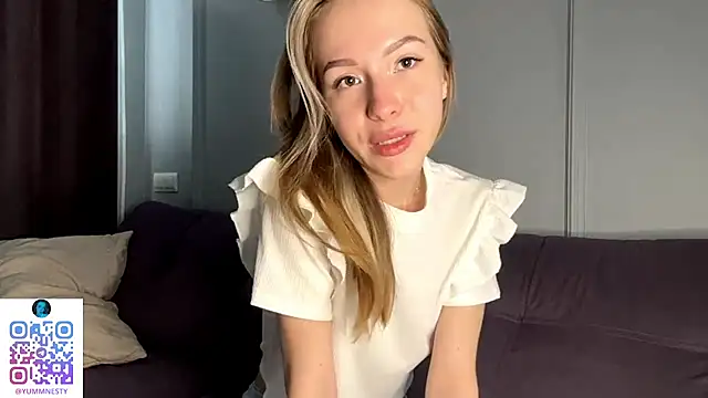 Вебкам-шоу Nestymi