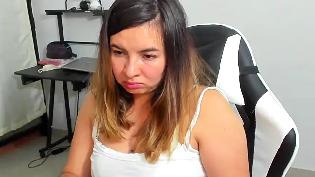 __Emma__11__Lecat_ Obrolan Langsung XXX