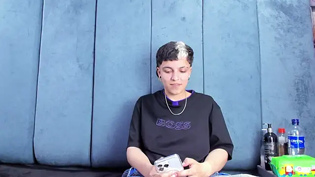 Chatroom XXX en direct de Megan_Thompson_