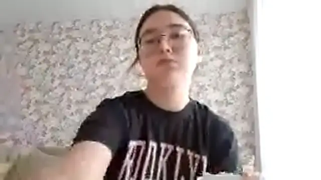 LezlieEllegood – Naživo XXX chat