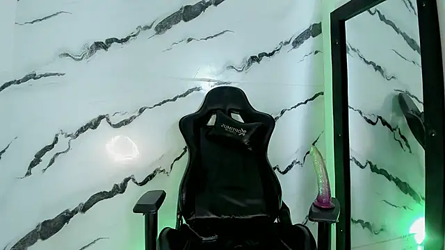 isabellarouse01 Webcam Show