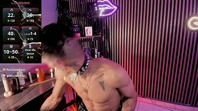 Maximoking26 Show Webcam