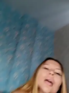 Chat +18 de Lovers__Annn ao vivo