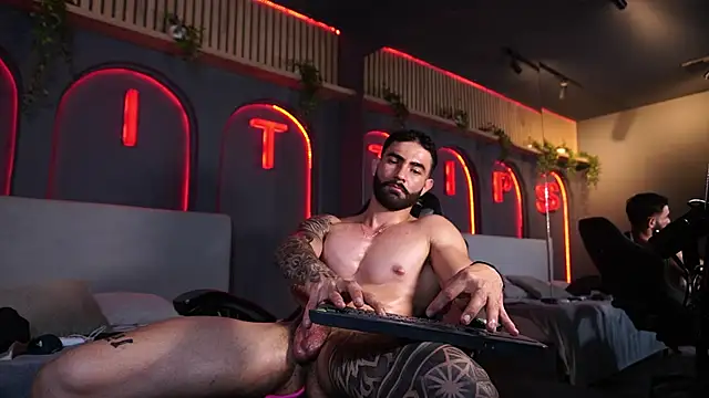 Austin_bolt Chat XXX in diretta