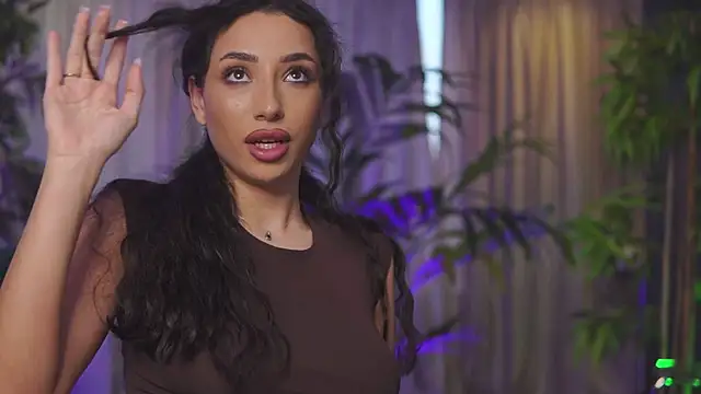 GinaValentinna লাইভ XXX চ্যাট