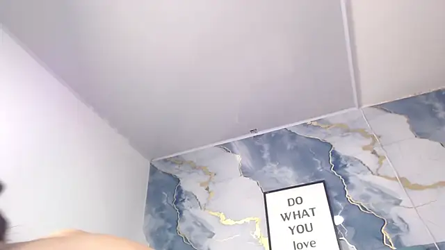 Chatroom XXX en direct de ailyn-45