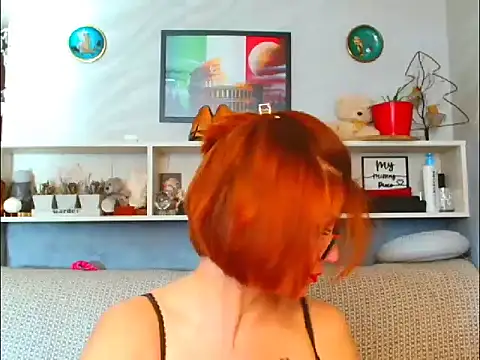 Natali3855: онлайн-секс-чат