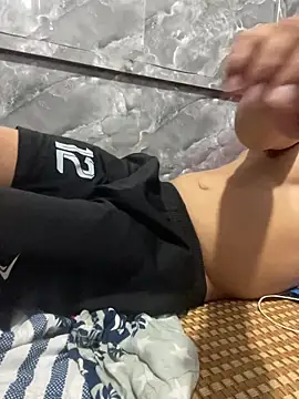 hoang15075 Live XXX-Chat