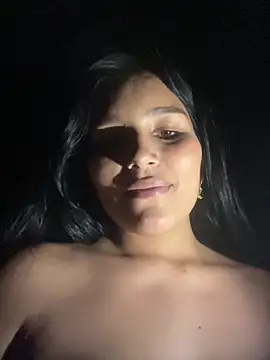 the_queen_of_street: διαδικτυακό σόου στην κάμερα