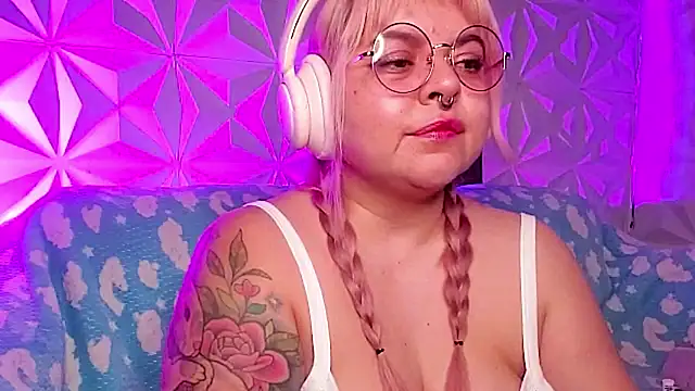 Živý XXX chat Satyn_doll