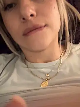 CarolinaLujan17 – Live XXX-chat