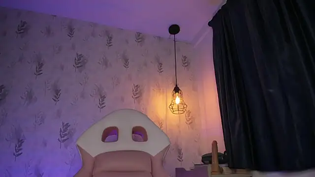 perla7777  – Live XXX-chat