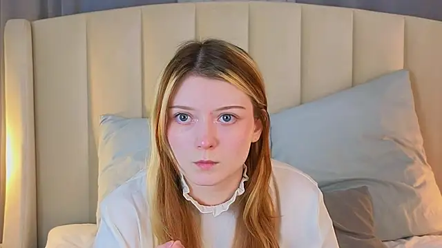 دردشة AlyssFrost الجنسية المباشرة