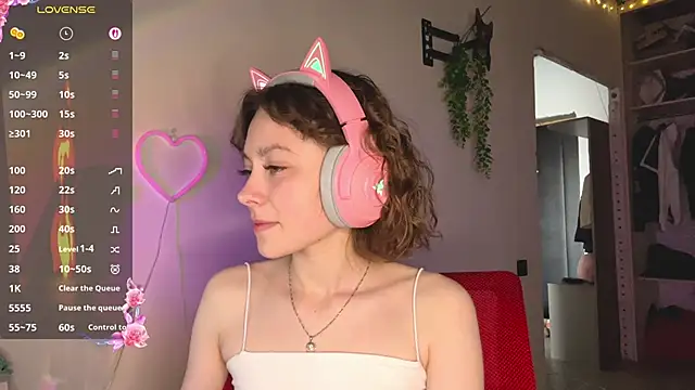 SlunkRear's Live XXX Chat