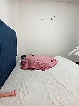 ANGELY_WET_JEET Chat XXX in diretta