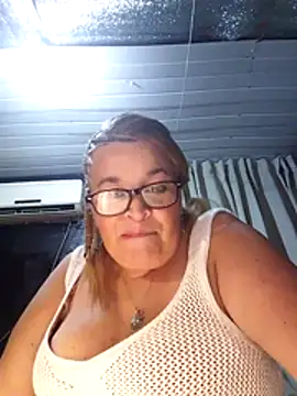 momismilf544 Chat XXX in diretta