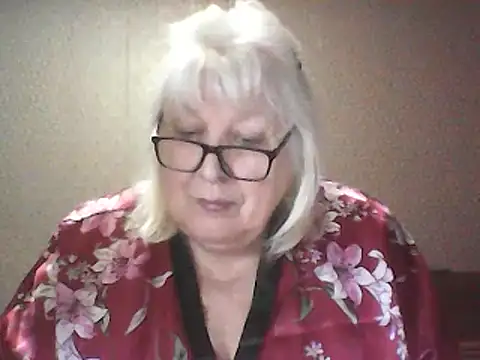 Alexia64231's Webcam Show