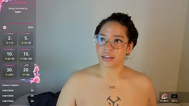 CloeBunny_'s Webcam Show