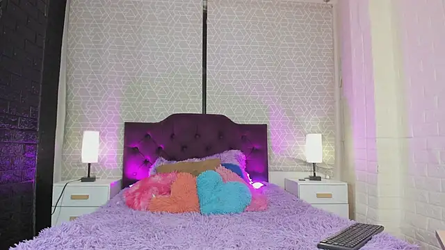 Chat XXX en directo de Zamara_Kleii