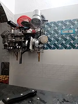 Hot-Tinaa: онлайн-секс-чат