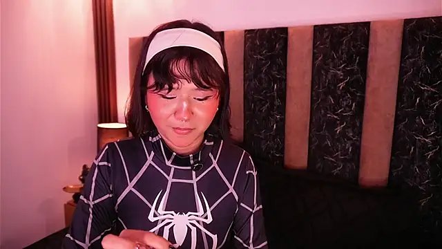 Ivi_Aiko – webcam-show