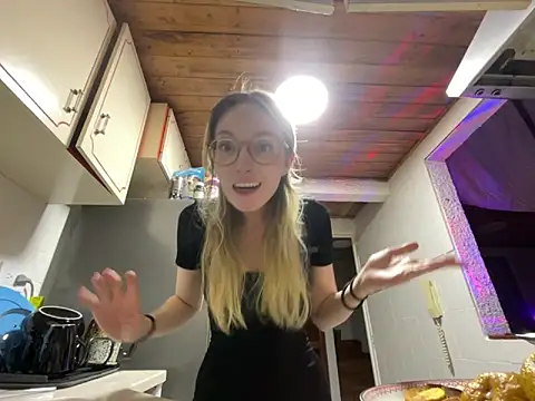 Chatroom XXX en direct de ReenKitty