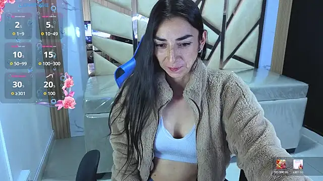 Maily_a_ live XXX chat