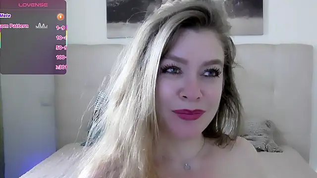 دردشة PetersEmily الجنسية المباشرة