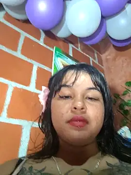 KattalellaGomez Live XXX-Chat