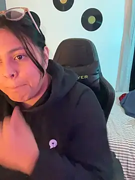 แชท XXX สดของ miacanela_xo