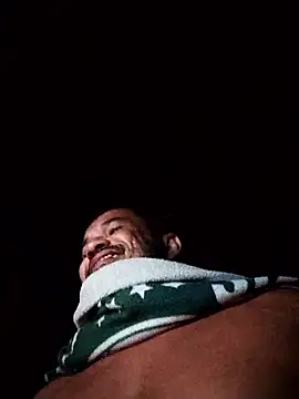 tarra122のライブXXXチャット