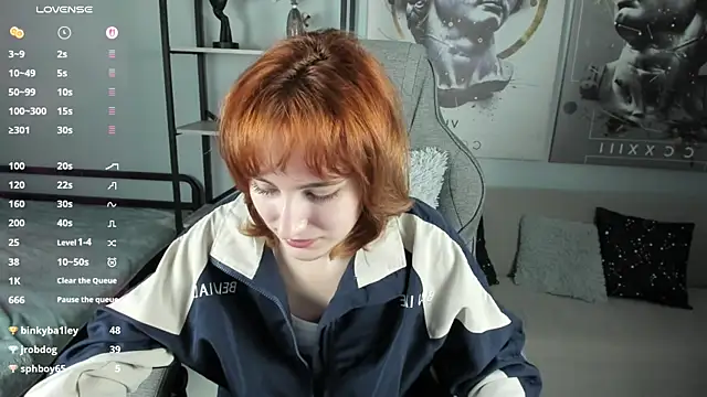 LuxRayi Chat XXX live