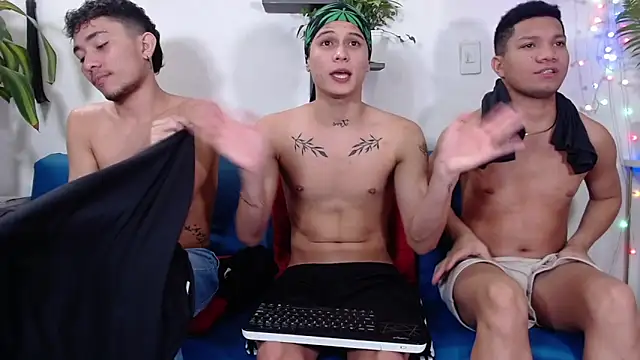 Show Webcam de Hot_Boys_Latinos_X