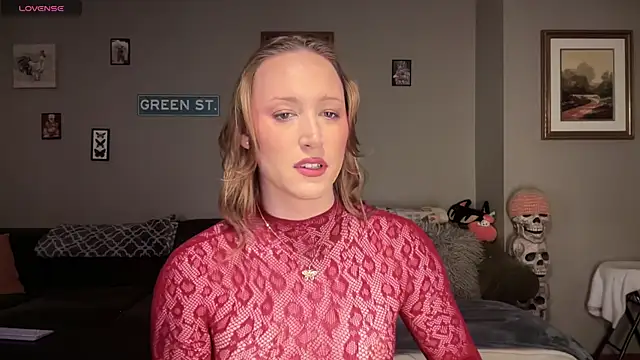 greenxxxqueen Show in webcam