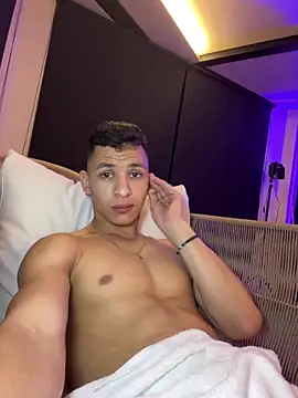 liuscast22 Show Webcam