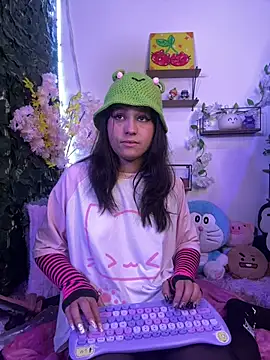 Eymmy_24 লাইভ XXX চ্যাট