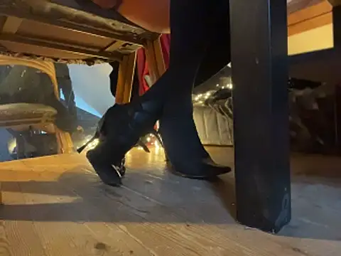 Webkamerová show alexheels_boots