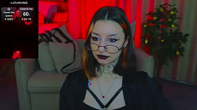 Mistress__Marcelline live XXX chat