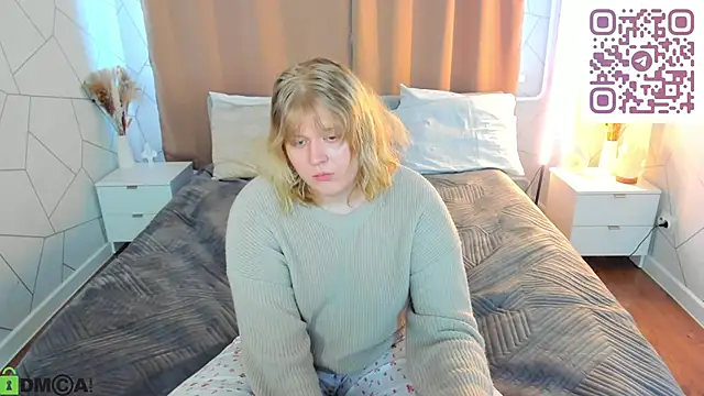 luna_c0ra's Live XXX Chat