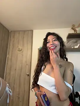 Chat +18 de vaneelee ao vivo