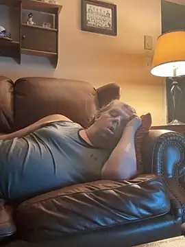 Show modela Stephanie1984 na web-kameri