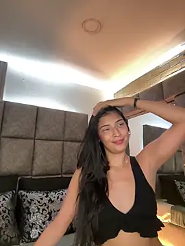 BrigitteVons 现场XXX聊天