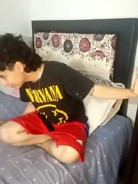 LatinHeatX22 – webcam-show