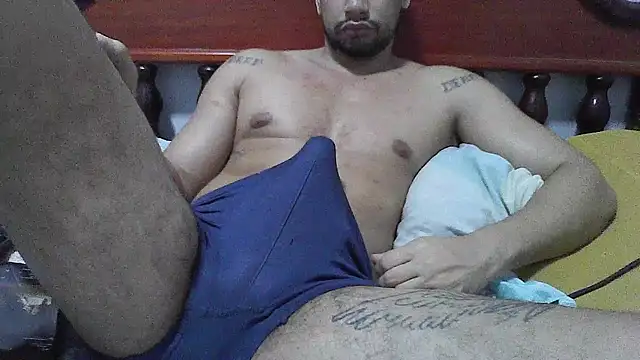 Show de moreno_dotado22 na webcam